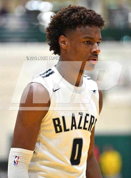 Thumbnail 2 in Sierra Canyon vs. Ribet Academy (The Classic at Damien) photogallery.