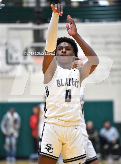Thumbnail 1 in Sierra Canyon vs. Ribet Academy (The Classic at Damien) photogallery.
