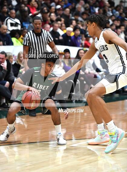 Thumbnail 2 in Sierra Canyon vs. Ribet Academy (The Classic at Damien) photogallery.