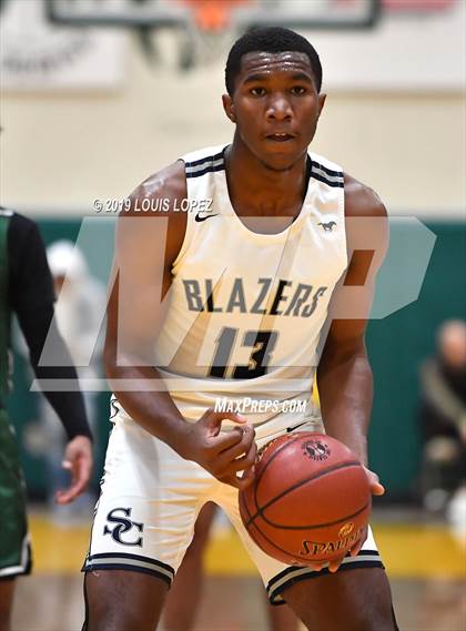Thumbnail 2 in Sierra Canyon vs. Ribet Academy (The Classic at Damien) photogallery.