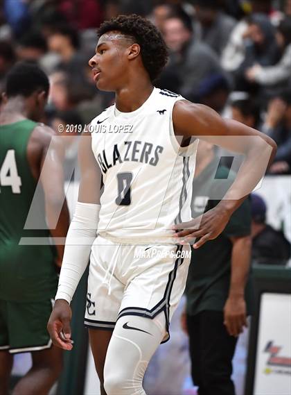 Thumbnail 2 in Sierra Canyon vs. Ribet Academy (The Classic at Damien) photogallery.