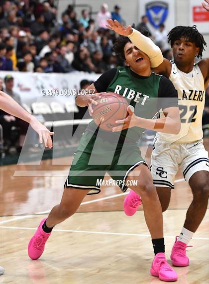 Thumbnail 1 in Sierra Canyon vs. Ribet Academy (The Classic at Damien) photogallery.