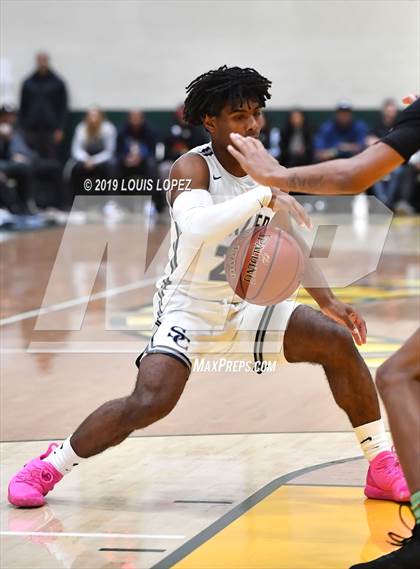 Thumbnail 3 in Sierra Canyon vs. Ribet Academy (The Classic at Damien) photogallery.