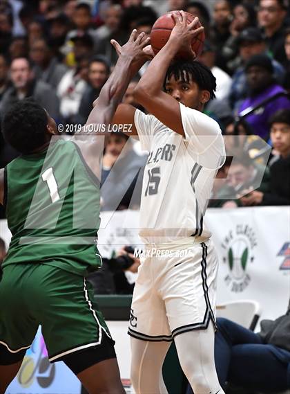 Thumbnail 1 in Sierra Canyon vs. Ribet Academy (The Classic at Damien) photogallery.
