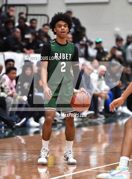 Thumbnail 1 in Sierra Canyon vs. Ribet Academy (The Classic at Damien) photogallery.