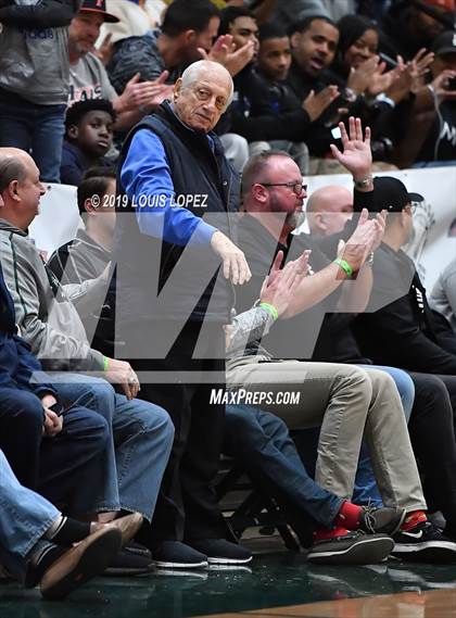 Thumbnail 1 in Sierra Canyon vs. Ribet Academy (The Classic at Damien) photogallery.