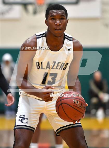 Thumbnail 3 in Sierra Canyon vs. Ribet Academy (The Classic at Damien) photogallery.