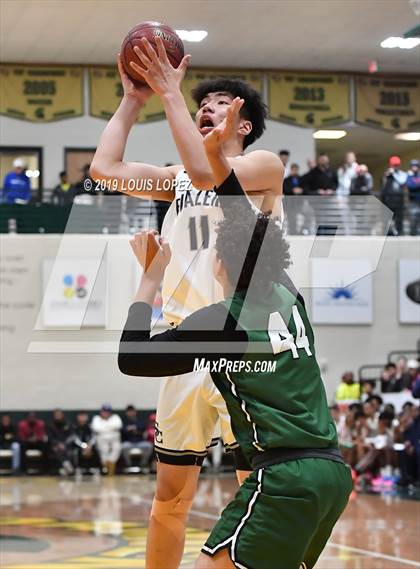 Thumbnail 1 in Sierra Canyon vs. Ribet Academy (The Classic at Damien) photogallery.