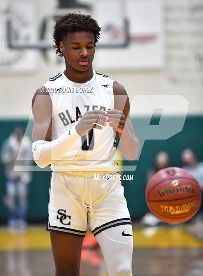Thumbnail 3 in Sierra Canyon vs. Ribet Academy (The Classic at Damien) photogallery.