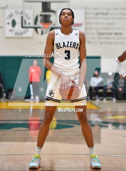 Thumbnail 2 in Sierra Canyon vs. Ribet Academy (The Classic at Damien) photogallery.