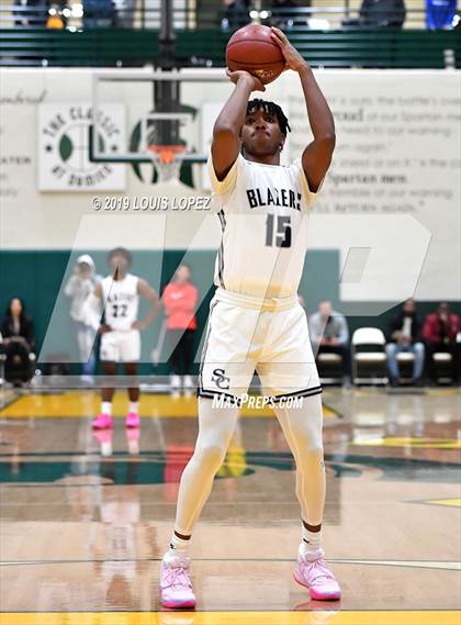 Thumbnail 1 in Sierra Canyon vs. Ribet Academy (The Classic at Damien) photogallery.