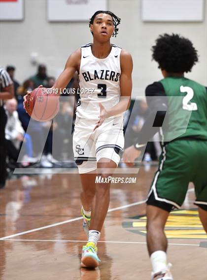 Thumbnail 3 in Sierra Canyon vs. Ribet Academy (The Classic at Damien) photogallery.