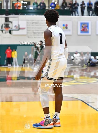 Thumbnail 1 in Sierra Canyon vs. Ribet Academy (The Classic at Damien) photogallery.