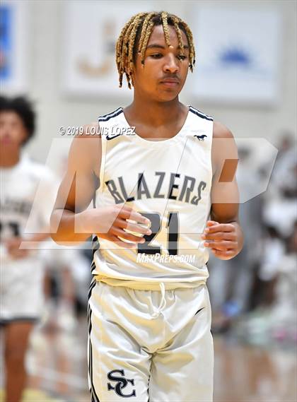 Thumbnail 3 in Sierra Canyon vs. Ribet Academy (The Classic at Damien) photogallery.
