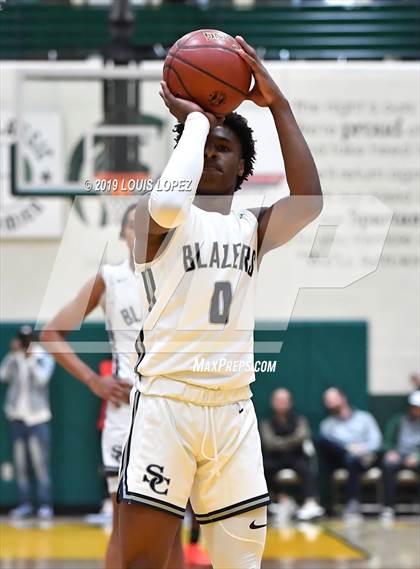 Thumbnail 3 in Sierra Canyon vs. Ribet Academy (The Classic at Damien) photogallery.