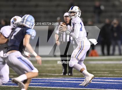Thumbnail 1 in Serra vs. Corona del Mar (CIF State D1-A Final) photogallery.