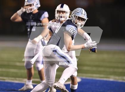 Thumbnail 2 in Serra vs. Corona del Mar (CIF State D1-A Final) photogallery.