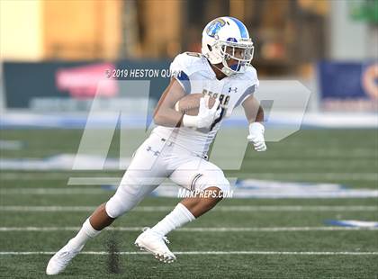 Thumbnail 1 in Serra vs. Corona del Mar (CIF State D1-A Final) photogallery.
