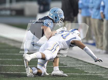 Thumbnail 1 in Serra vs. Corona del Mar (CIF State D1-A Final) photogallery.