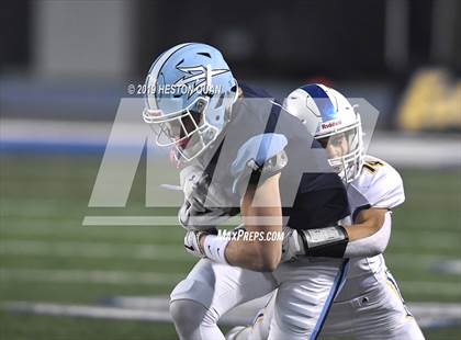 Thumbnail 3 in Serra vs. Corona del Mar (CIF State D1-A Final) photogallery.