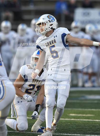 Thumbnail 2 in Serra vs. Corona del Mar (CIF State D1-A Final) photogallery.