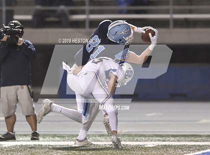 Thumbnail 1 in Serra vs. Corona del Mar (CIF State D1-A Final) photogallery.