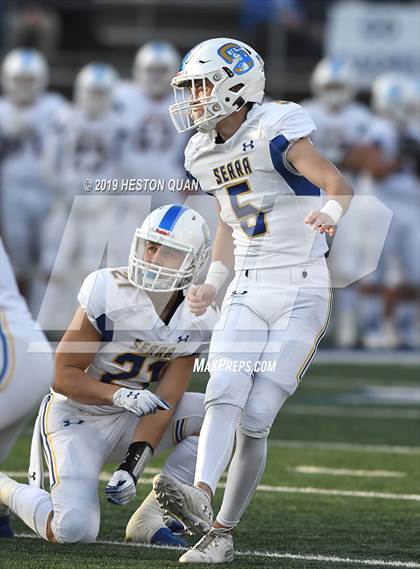 Thumbnail 1 in Serra vs. Corona del Mar (CIF State D1-A Final) photogallery.