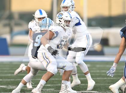 Thumbnail 3 in Serra vs. Corona del Mar (CIF State D1-A Final) photogallery.