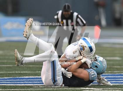 Thumbnail 3 in Serra vs. Corona del Mar (CIF State D1-A Final) photogallery.