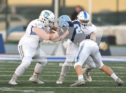 Thumbnail 2 in Serra vs. Corona del Mar (CIF State D1-A Final) photogallery.