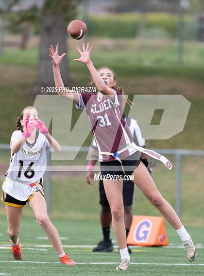 Thumbnail 1 in Green Mountain @ Golden photogallery.