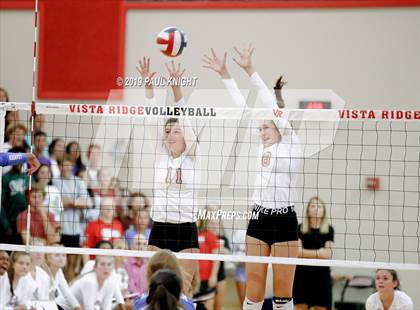 Thumbnail 3 in Leander @ Vista Ridge photogallery.