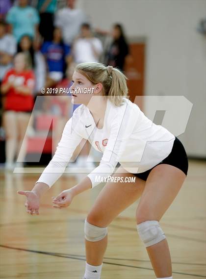 Thumbnail 2 in Leander @ Vista Ridge photogallery.