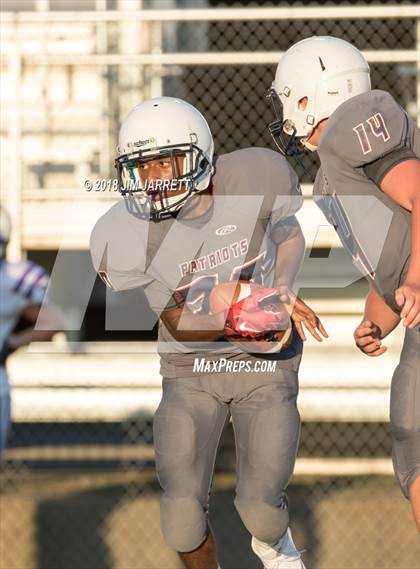 Thumbnail 1 in Lewisburg @ DeSoto Central photogallery.