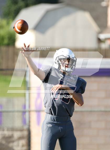 Thumbnail 3 in Lewisburg @ DeSoto Central photogallery.