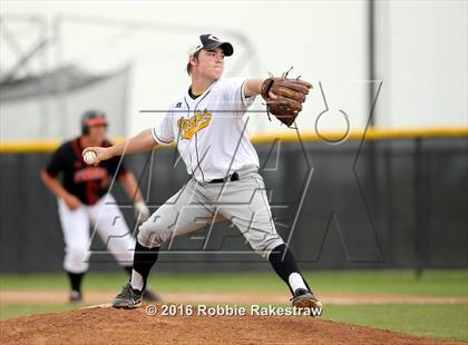 Thumbnail 3 in Ferris vs Crandall photogallery.