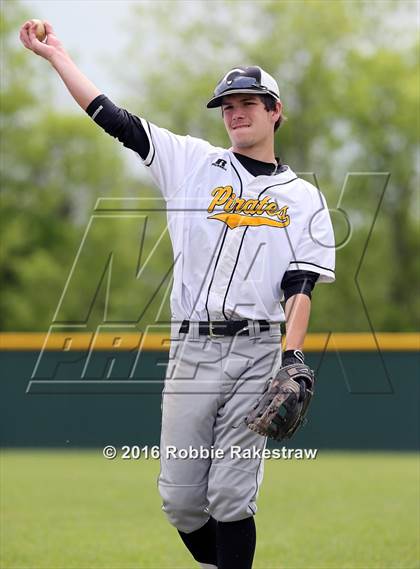Thumbnail 3 in Ferris vs Crandall photogallery.