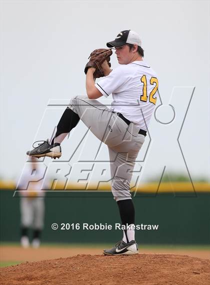 Thumbnail 3 in Ferris vs Crandall photogallery.