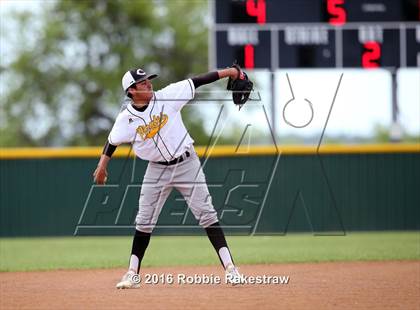 Thumbnail 1 in Ferris vs Crandall photogallery.