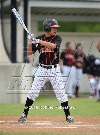 Thumbnail 1 in Ferris vs Crandall photogallery.