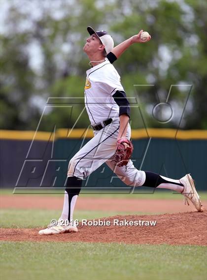 Thumbnail 2 in Ferris vs Crandall photogallery.