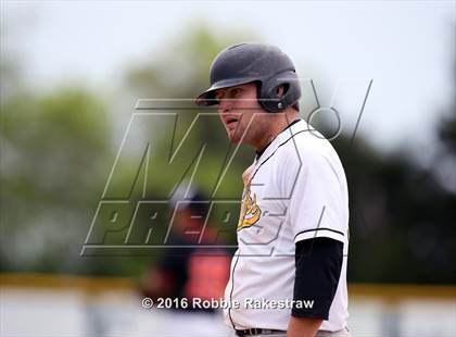 Thumbnail 1 in Ferris vs Crandall photogallery.