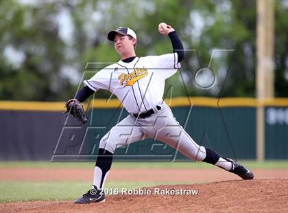Thumbnail 1 in Ferris vs Crandall photogallery.