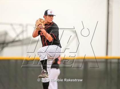 Thumbnail 2 in Ferris vs Crandall photogallery.