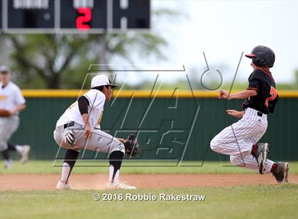 Thumbnail 2 in Ferris vs Crandall photogallery.