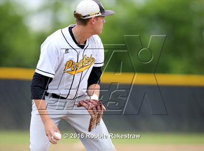 Thumbnail 3 in Ferris vs Crandall photogallery.