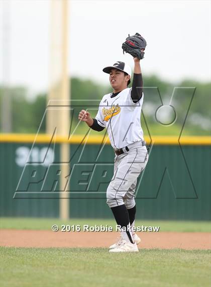Thumbnail 2 in Ferris vs Crandall photogallery.
