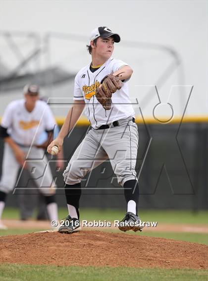 Thumbnail 1 in Ferris vs Crandall photogallery.