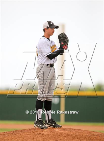 Thumbnail 2 in Ferris vs Crandall photogallery.
