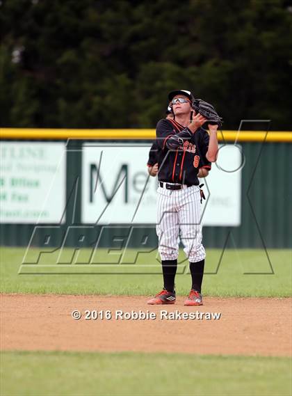 Thumbnail 3 in Ferris vs Crandall photogallery.